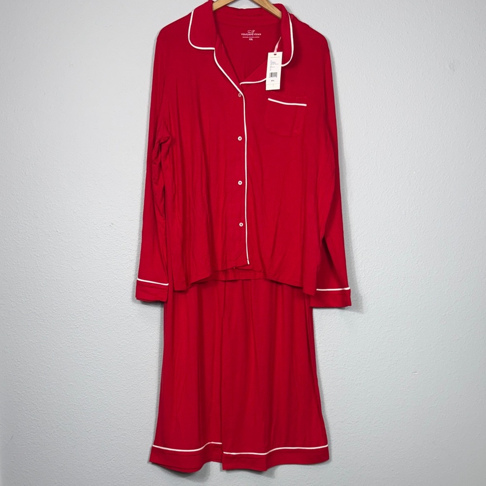 NWT Vineyard Vines Red Pajama Set with White Piping
